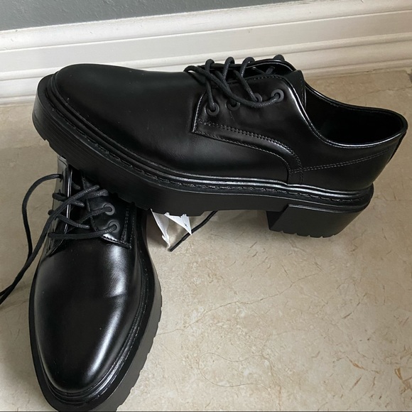 Zara  low Heeled lug sole shoes - Picture 9 of 11